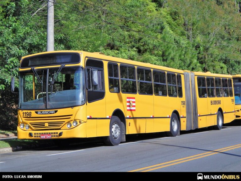 Decadência do transporte coletivo urbano