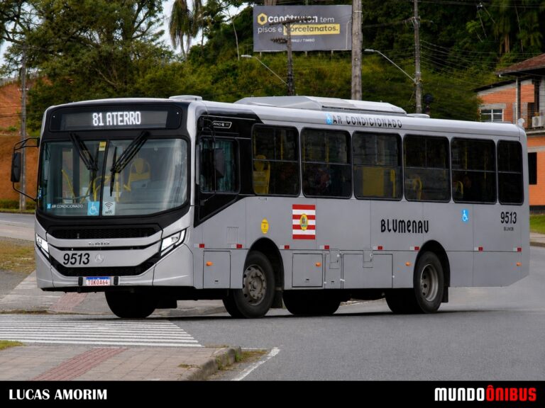 BluMob inicia renovação de frota com 23 novos ônibus